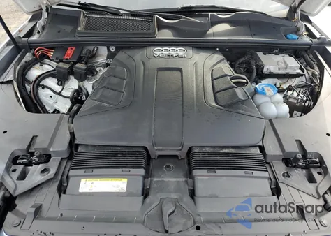 2017 Audi Q7 Premium Plus из США, поврежденный, VIN WA1LAAF76HD011572